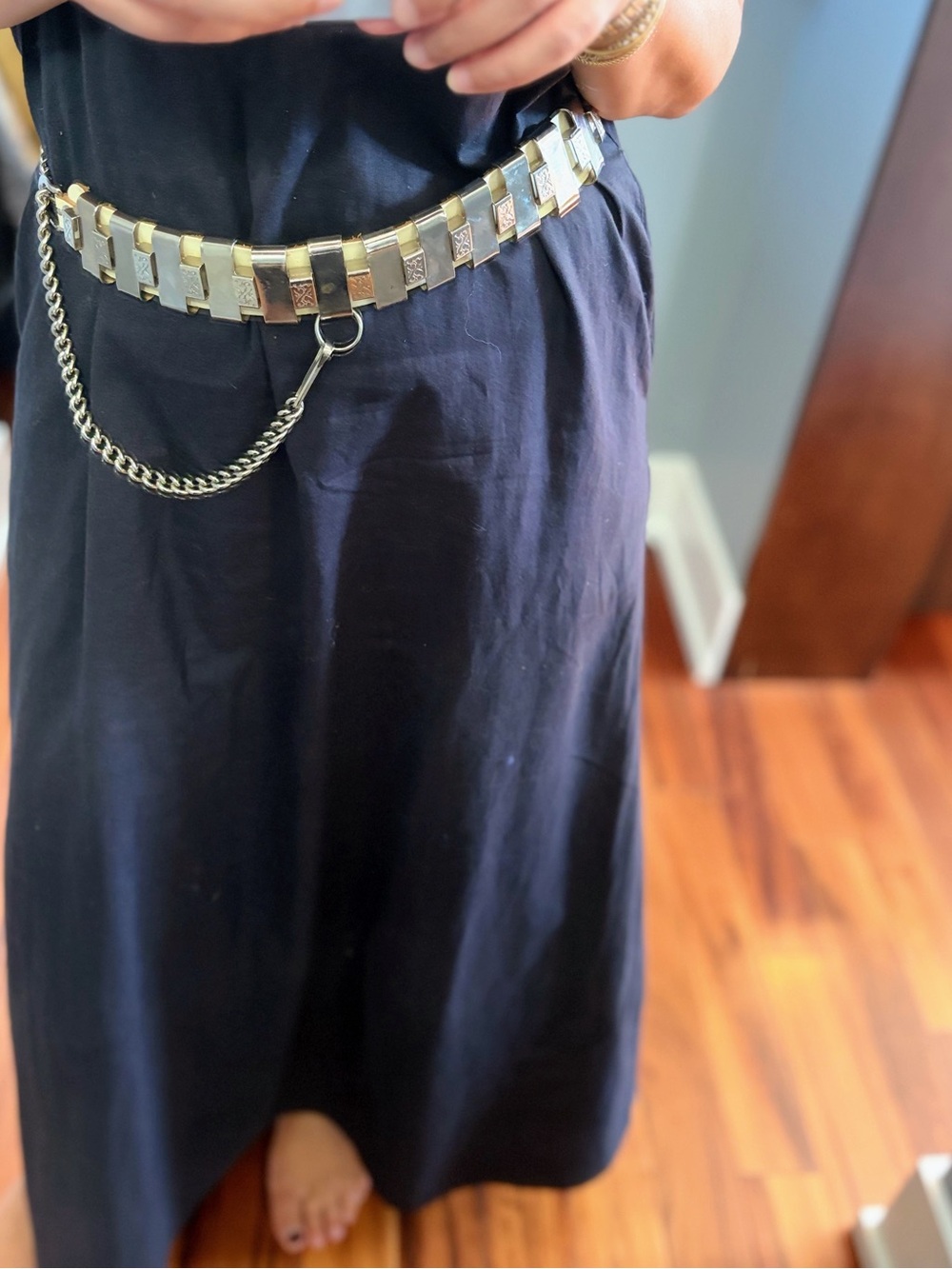 Silver Tone Linked Metal Waist Chain white leather Belt - Women Accessories